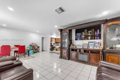 9741 Bahama Dr, Cutler Bay, FL 33189 - Photo 6