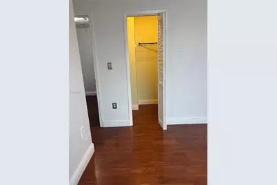 8172 NW 10th St #5, Miami, FL 33126 - Photo 36