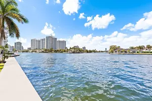 3177 S Ocean Dr, Hallandale Beach, FL 33009 - Photo 18