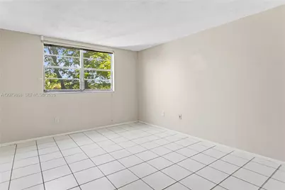 7300 NW 17th St #310, Plantation, FL 33313 - Photo 36
