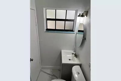 4421 NW 33rd St #0, Lauderdale Lakes, FL 33319 - Photo 8