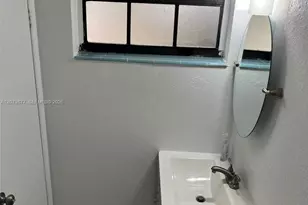 4421 NW 33rd St, Lauderdale Lakes, FL 33319 - Photo 8