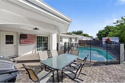 18569 SW 89th Pl, Cutler Bay, FL 33157 - Photo 28
