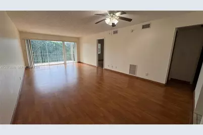 3621 NW 95th Ter #526, Sunrise, FL 33351 - Photo 2