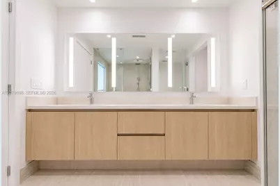 2411 Laguna Circle #810, North Miami, FL 33181 - Photo 44