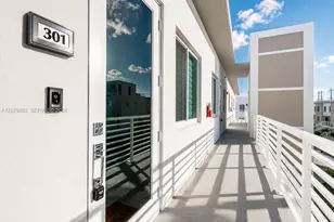 6416 NW 102nd Ct, Doral, FL 33178 - Photo 2