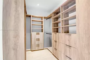 500 NW 43rd St, Miami, FL 33127 - Photo 18