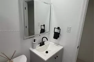 10411 SW Sw 51st St, Miami, FL 33165 - Photo 40