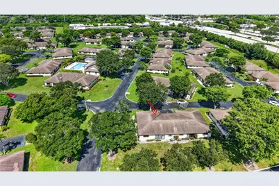 10086 Eaglewood Rd #B, Boynton Beach, FL 33436 - Photo 32