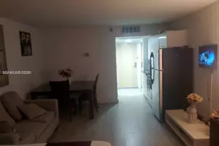 19201 Collins Ave, Sunny Isles Beach, FL 33160 - Photo 6