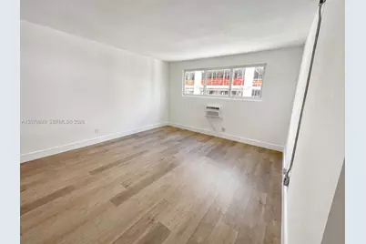 143 SW 9th St #407, Miami, FL 33130 - Photo 2