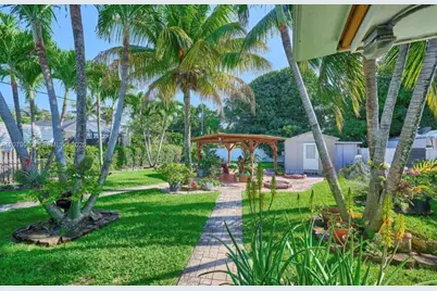 612 W Drew St, Lantana, FL 33462 - Photo 4