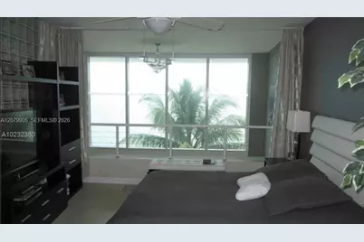 2000 Bay Dr #208, Miami Beach, FL 33141 - Photo 16