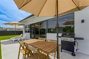 317 N 31st Ave, Hollywood, FL 33021 - Photo 12