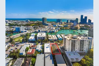 6910 Bay Dr #6, Miami Beach, FL 33141 - Photo 2