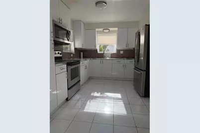 2446 Johnson St, Hollywood, FL 33020 - Photo 2