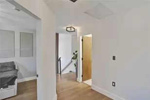 191 Alhambra Way, Weston, FL 33326 - Photo 24