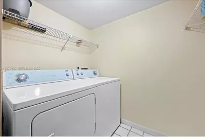 1014 Green Pine Blvd #H1, West Palm Beach, FL 33409 - Photo 12