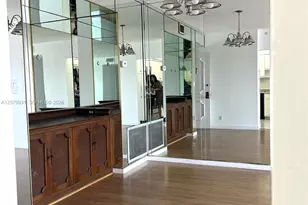 4400 Hillcrest Dr, Hollywood, FL 33021 - Photo 4