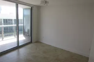 488 NE 18th St, Miami, FL 33132 - Photo 12