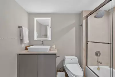 16500 Collins Ave #2256, Sunny Isles Beach, FL 33160 - Photo 30