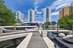16500 Collins Ave, Sunny Isles Beach, FL 33160 - Photo 52