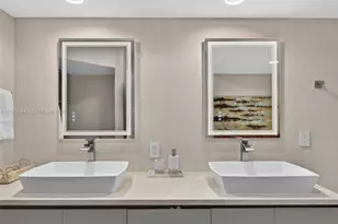 16500 Collins Ave, Sunny Isles Beach, FL 33160 - Photo 22