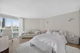 16500 Collins Ave, Sunny Isles Beach, FL 33160 - Photo 26