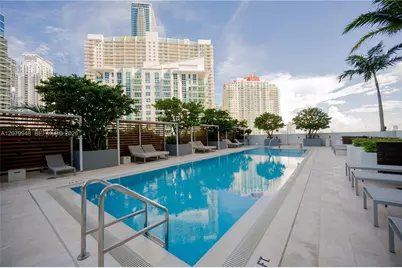 1300 Brickell Bay Dr #710, Miami, FL 33131 - Photo 24