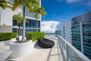 1300 Brickell Bay Dr, Miami, FL 33131 - Photo 32
