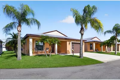 12 Barcelona Ln, Port Saint Lucie, FL 34952 - Photo 2