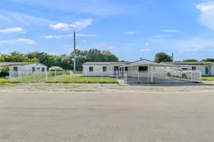 15770 NW 18th Pl, Miami Gardens, FL 33054 - Photo 2