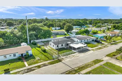15770 NW 18th Pl, Miami Gardens, FL 33054 - Photo 38