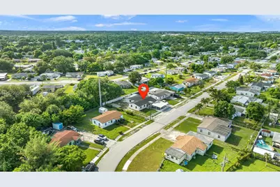 15770 NW 18th Pl, Miami Gardens, FL 33054 - Photo 42