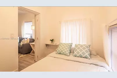 27 NE 60th Ter, Miami, FL 33137 - Photo 26