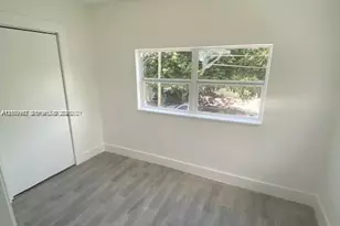 27 NE 60th Terrace, Miami, FL 33137 - Photo 4