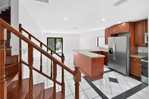 10615 SW 147th Ct, Miami, FL 33196 - Photo 8