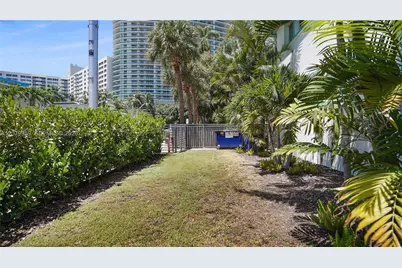 1321 15th, Miami Beach, FL 33139 - Photo 20