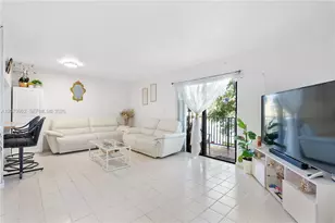 5825 W 25th Ct, Hialeah, FL 33016 - Photo 8