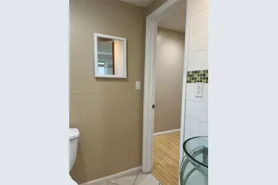 225 SE 16th Ave #5, Fort Lauderdale, FL 33301 - Photo 14
