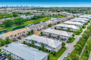 1040 Eucalyptus Dr, Hollywood, FL 33021 - Photo 2