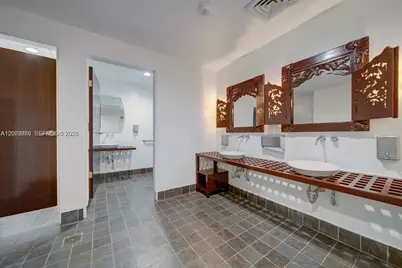 10 SW South River Dr #1105, Miami, FL 33130 - Photo 26