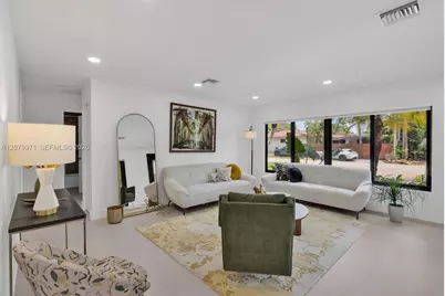 220 NE 105th St, Miami Shores, FL 33138 - Photo 12