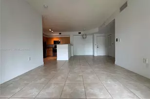 7920 N Nob Hill Rd, Tamarac, FL 33321 - Photo 6