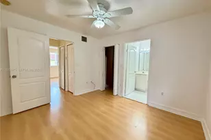 7980 NW 10th St, Miami, FL 33126 - Photo 18