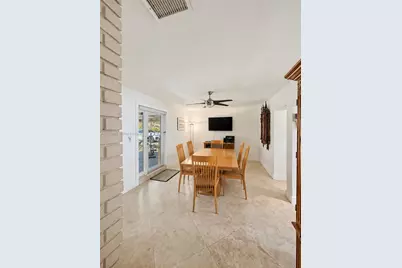 2421 NE 13th St, Fort Lauderdale, FL 33304 - Photo 30