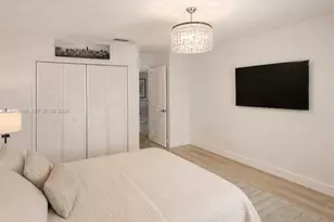 2421 NE 13th St, Fort Lauderdale, FL 33304 - Photo 24