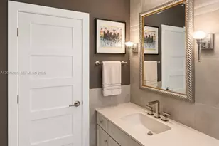 2421 NE 13th St, Fort Lauderdale, FL 33304 - Photo 14
