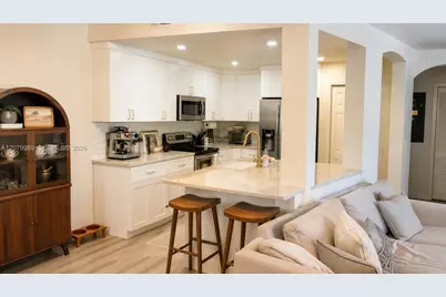 10902 NW 83rd St #223, Doral, FL 33178 - Photo 2