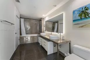495 Brickell Ave, Miami, FL 33131 - Photo 16